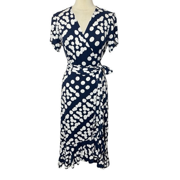 NWOT CABI The Perfect Wrap Dress Navy & White Polka Dot, Medium (fits Lg) - Picture 2 of 13